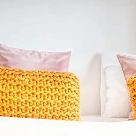 Seaside Serenity Cozy 2-br Escape 公寓 布兰肯贝赫